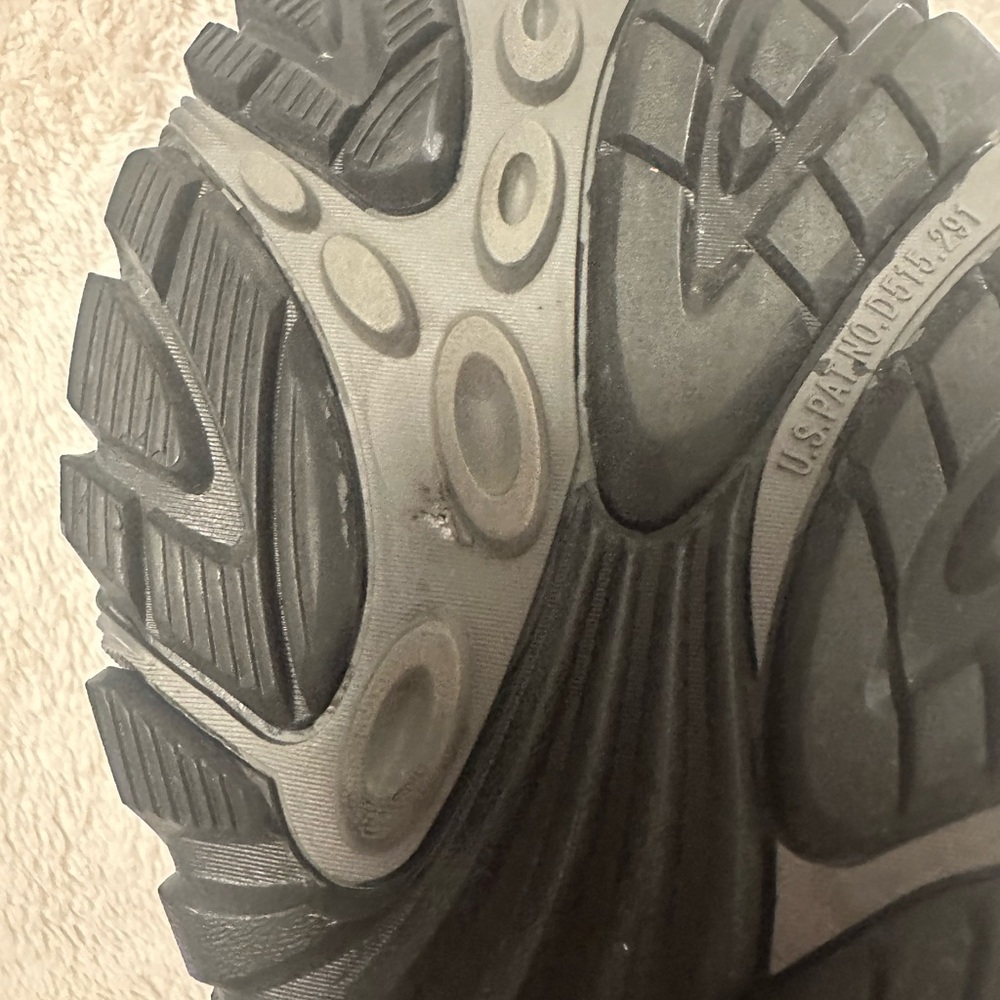 Merrell Black Slip on -Resistant Shoes - Picture 12 of 13
